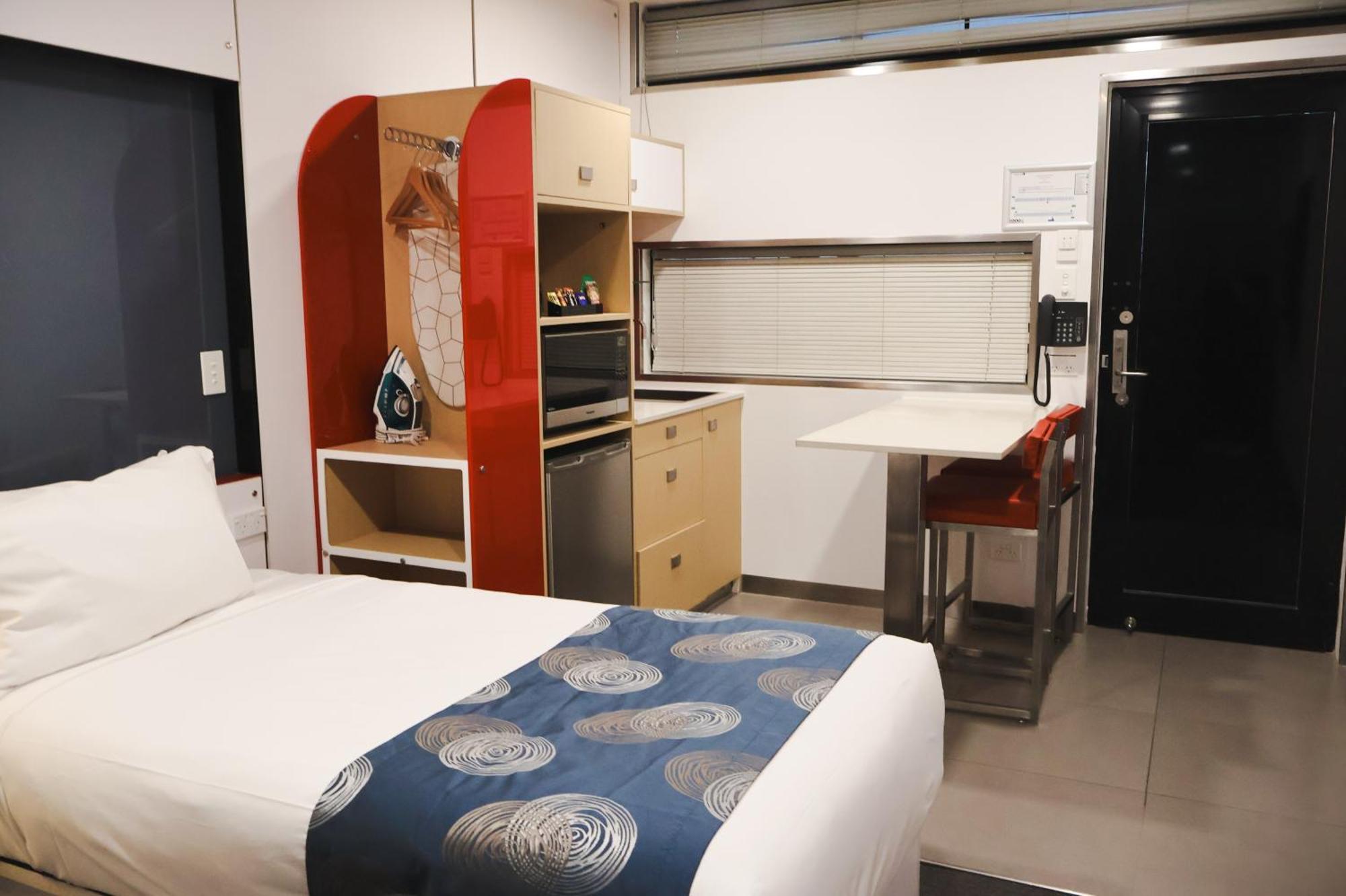 Stay Motel - Formerly Room Motels กิมปี ภายนอก รูปภาพ