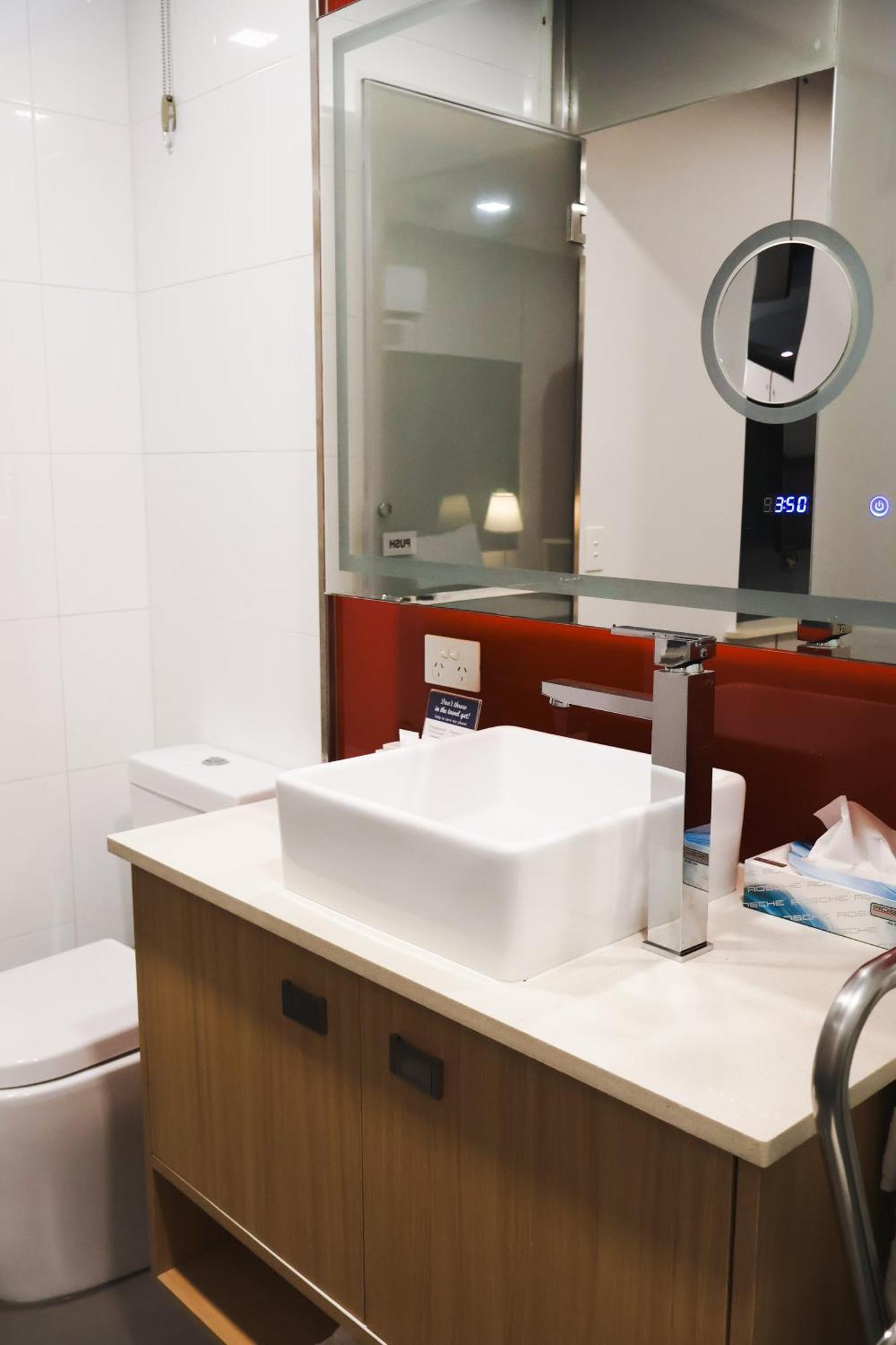 Stay Motel - Formerly Room Motels กิมปี ภายนอก รูปภาพ