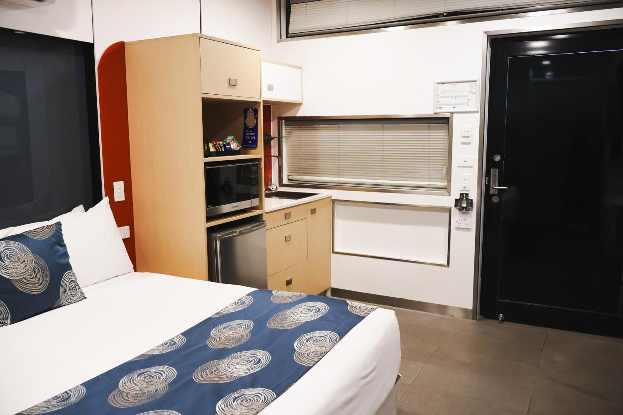 Stay Motel - Formerly Room Motels กิมปี ภายนอก รูปภาพ